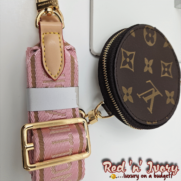 Iconic Layers Crossbody Set (AAW)