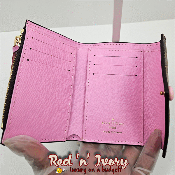 Compact Wallet with Pink Interior (AAZ)