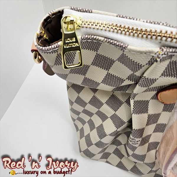 White & Grey Checkered Tote (BAQ)